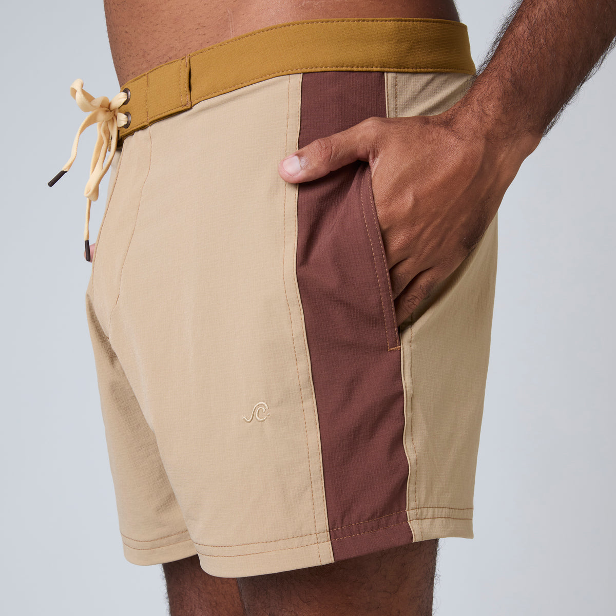 O-Shell Curtassa Beige/Brown