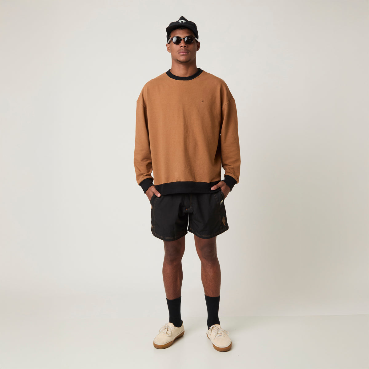 Pullover Toffee & Black